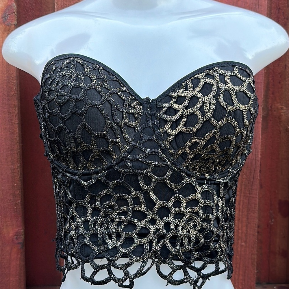 Cleo Women’s Knit Metallic Crop Top Size S